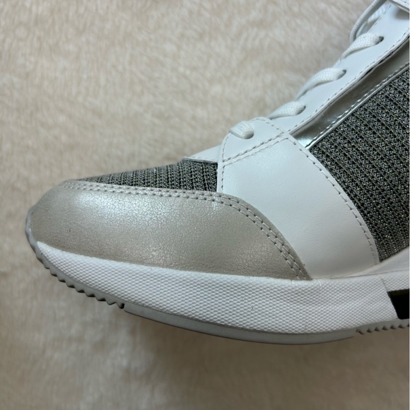 Michael Kors Tan and Silver Georgie Leather and Glitter Chain-Mesh Trainer - Picture 4 of 10